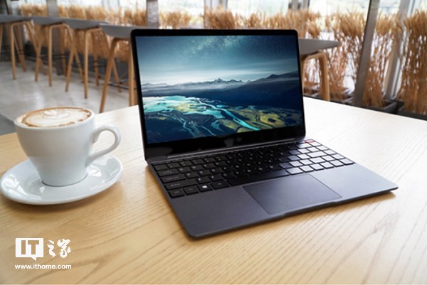 驰为Aerobook Windows 10轻薄本众筹上线：399美元起